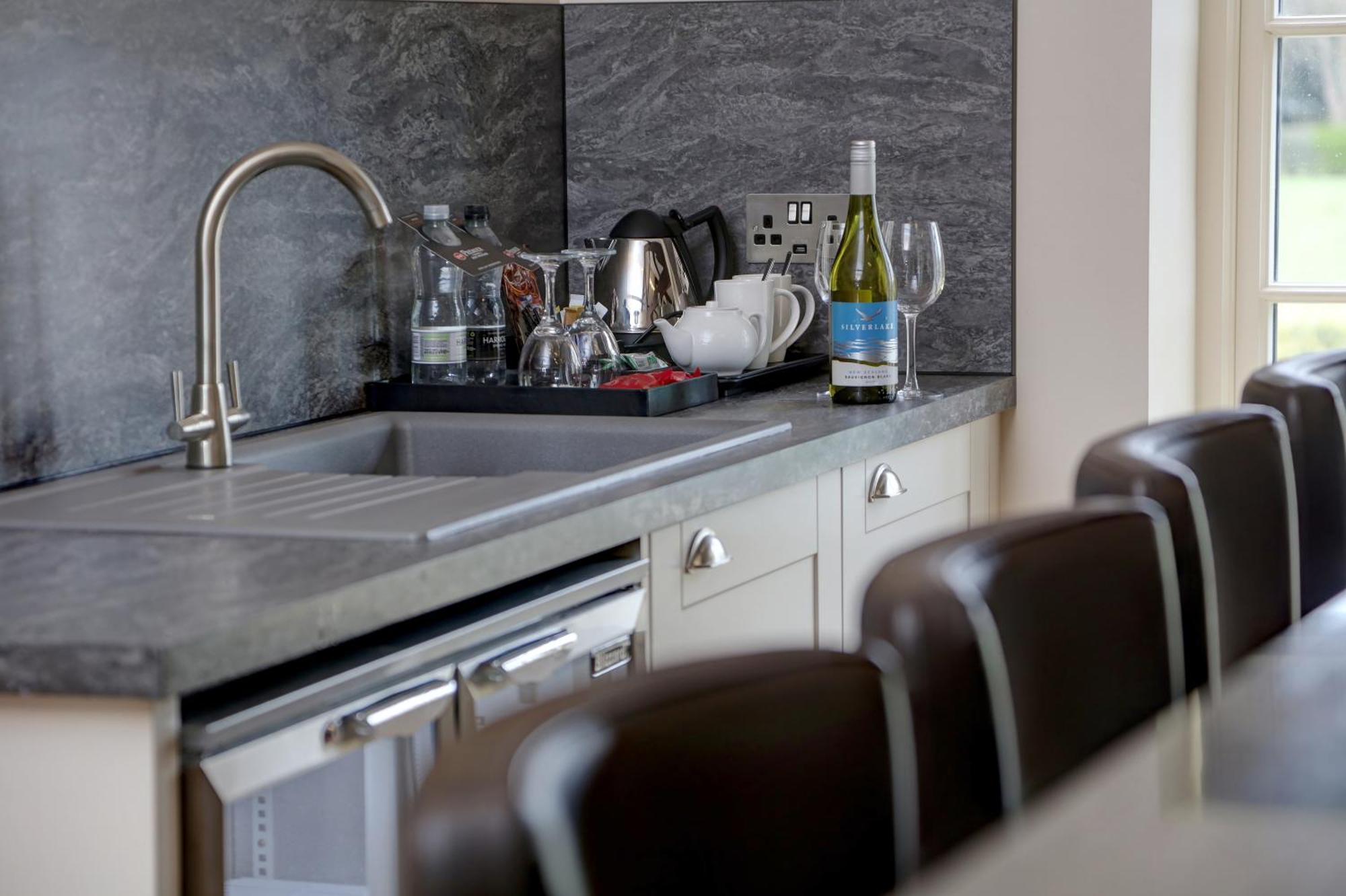 Western Premier Mount Pleasant Hotel 4*